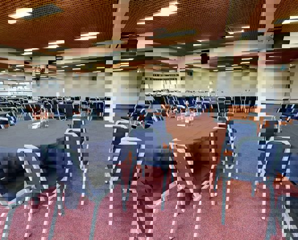 Knighton Suite 2.jpeg