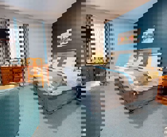 Superior Bedroom.jpg