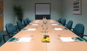 5 Ways To Communicate Better In Meetings