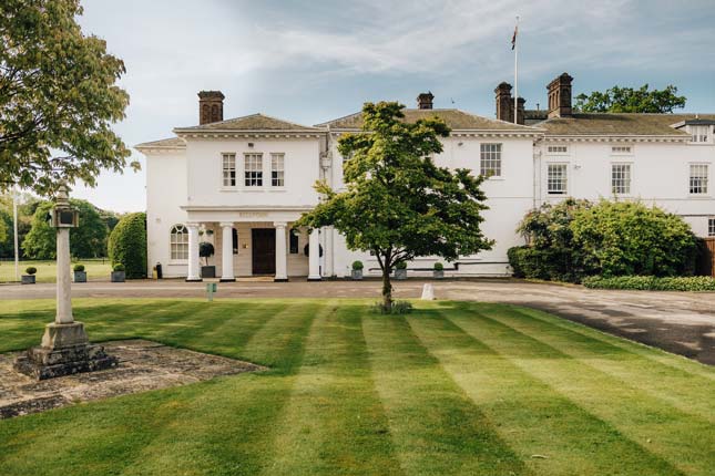 milton hill house hotel garden