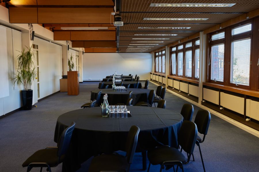 Cabaret Meeting Room in Connex