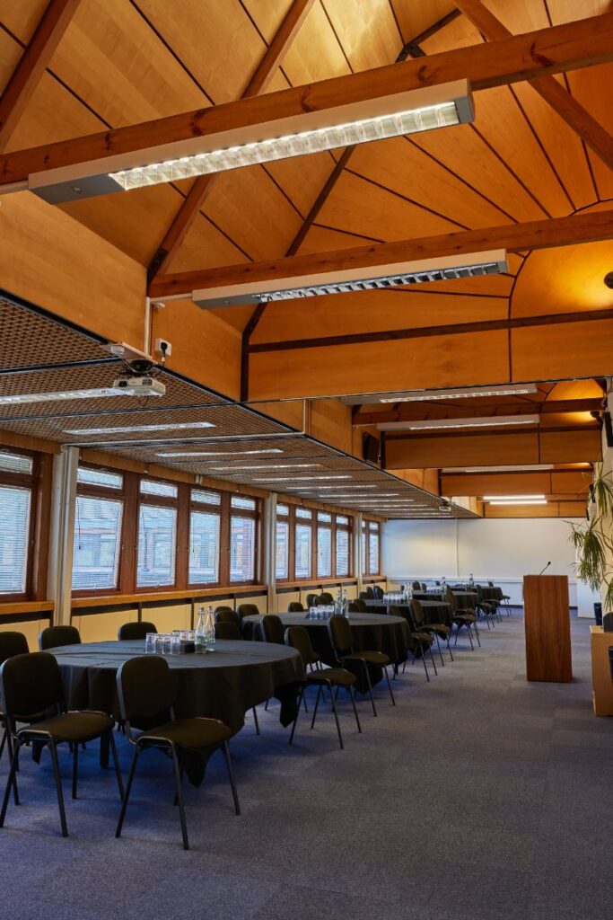 Cabaret meeting space at Connex
